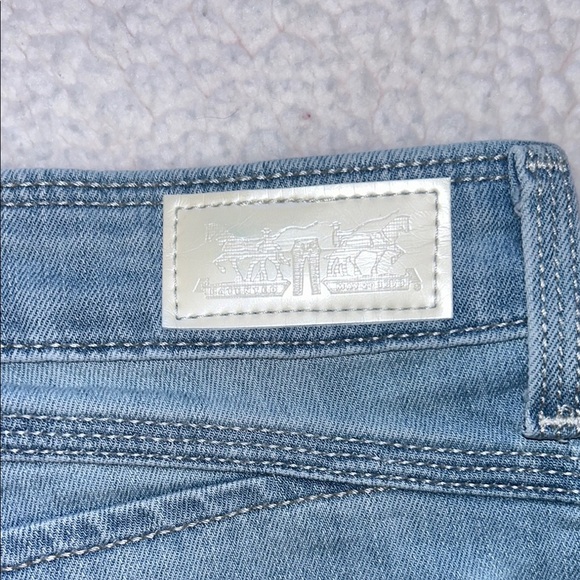 Levi's Blue Straight Leg Jeans Classic Comfort - Picture 9 of 14